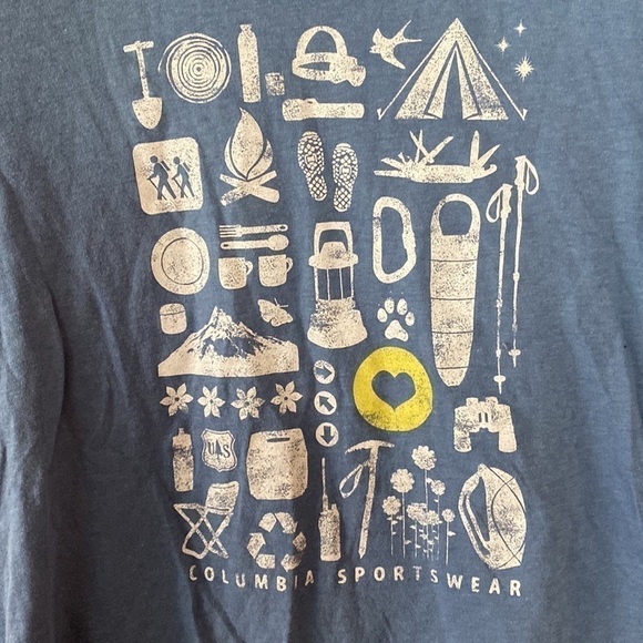 Columbia Tee Like new - Picture 2 of 4